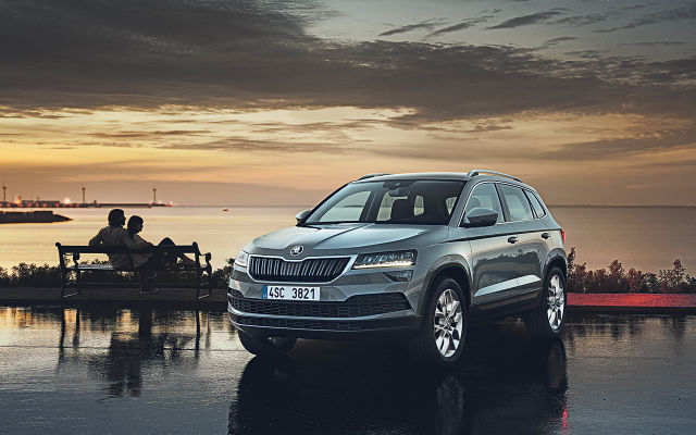 Erä Uusia Škoda Karoq -malleja huippuedullisesti!